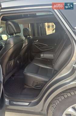 Внедорожник / Кроссовер Hyundai Santa FE 2014 в 