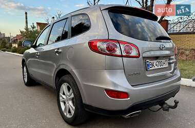 Позашляховик / Кросовер Hyundai Santa FE 2011 в 