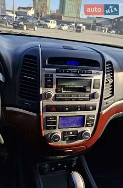 Позашляховик / Кросовер Hyundai Santa FE 2008 в 