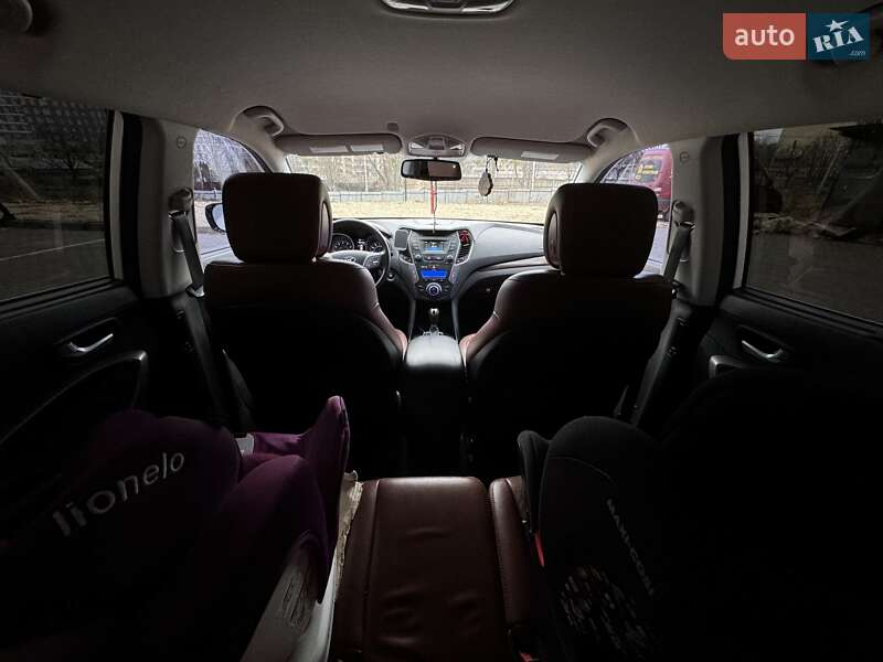 Внедорожник / Кроссовер Hyundai Santa FE 2013 в Львове