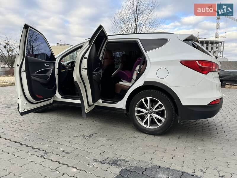 Внедорожник / Кроссовер Hyundai Santa FE 2013 в Львове