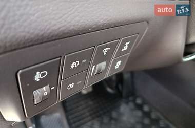 Внедорожник / Кроссовер Hyundai Santa FE 2010 в 