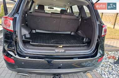 Внедорожник / Кроссовер Hyundai Santa FE 2010 в 