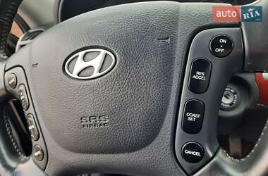 Внедорожник / Кроссовер Hyundai Santa FE 2008 в 