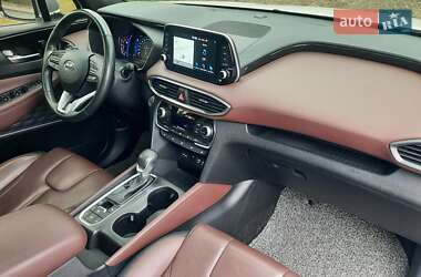 Позашляховик / Кросовер Hyundai Santa FE 2018 в 