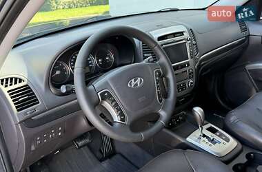 Внедорожник / Кроссовер Hyundai Santa FE 2012 в 
