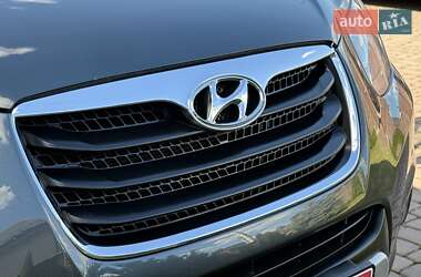 Внедорожник / Кроссовер Hyundai Santa FE 2012 в 