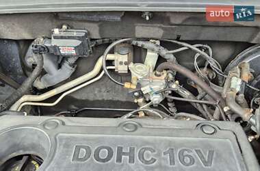 Внедорожник / Кроссовер Hyundai Santa FE 2010 в 