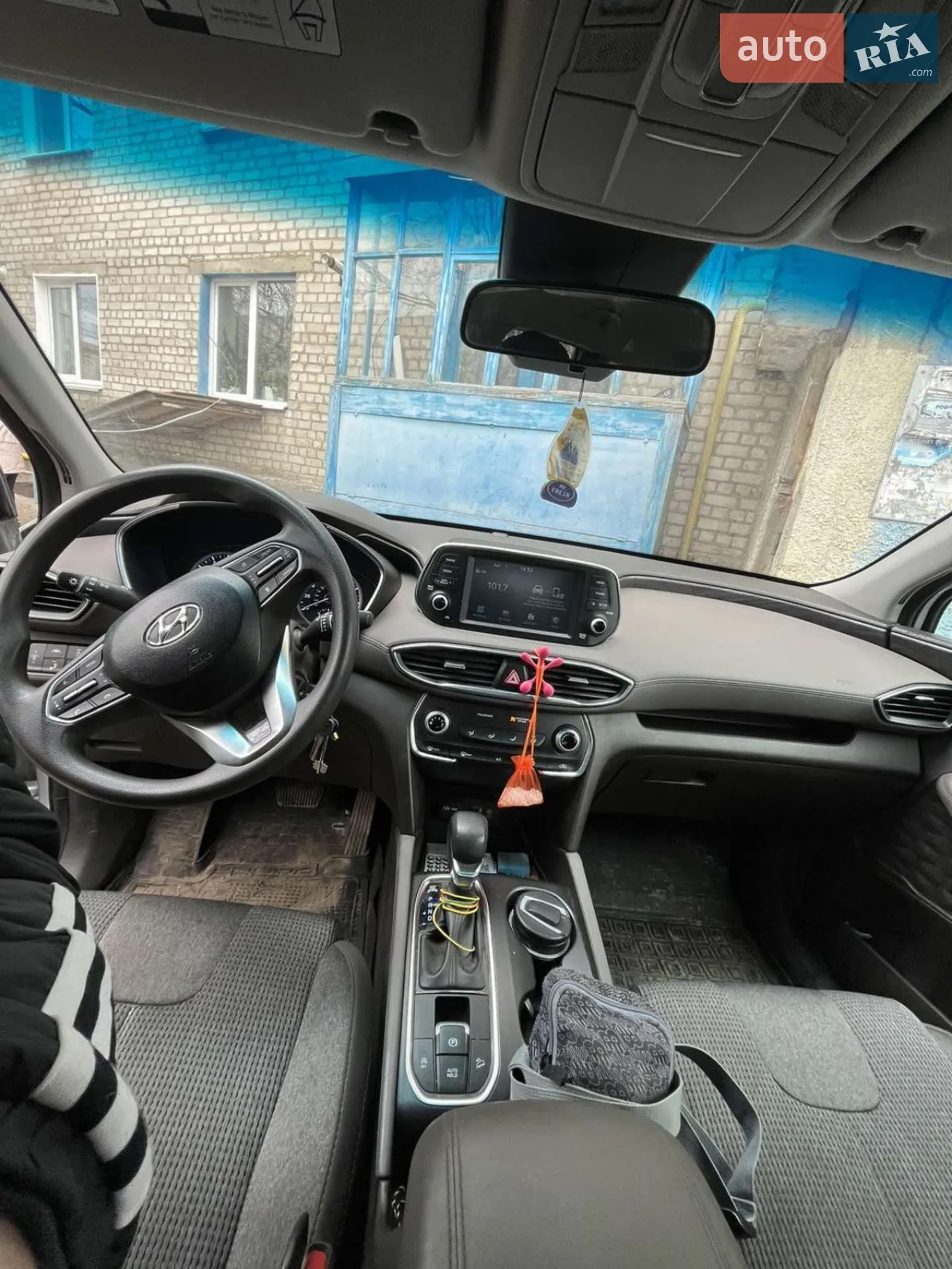 2019 Hyundai Santa Fe - мініатюра 17