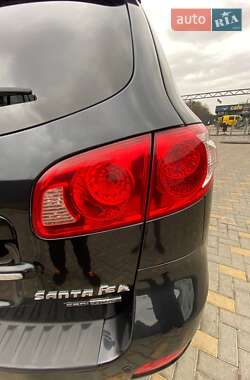 Позашляховик / Кросовер Hyundai Santa FE 2007 в 