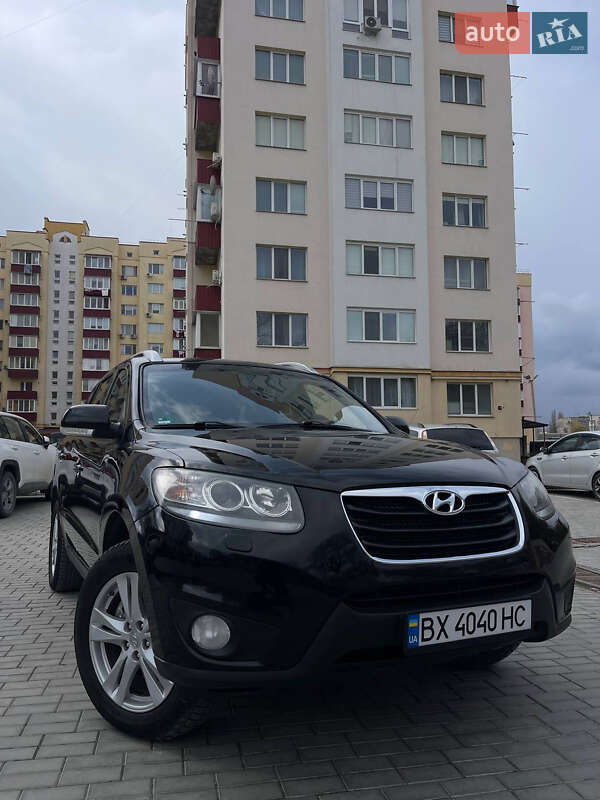 Внедорожник / Кроссовер Hyundai Santa FE 2010 в Каменец-Подольском