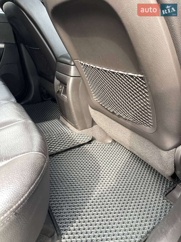 Внедорожник / Кроссовер Hyundai Santa FE 2010 в Каменец-Подольском