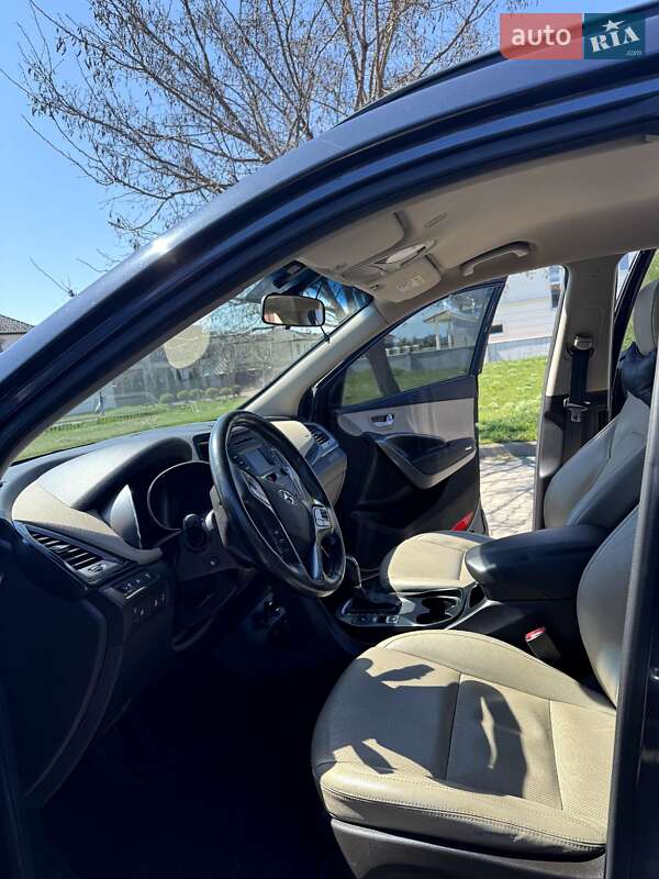 Позашляховик / Кросовер Hyundai Santa FE 2015 в Одесі