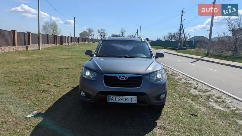 Внедорожник / Кроссовер Hyundai Santa FE 2011 в 