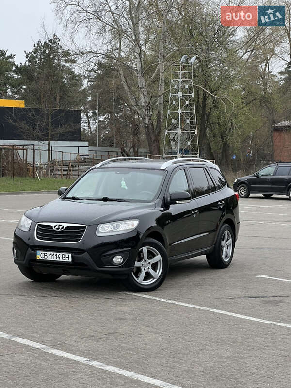 Внедорожник / Кроссовер Hyundai Santa FE 2010 в 