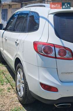 Внедорожник / Кроссовер Hyundai Santa FE 2012 в 