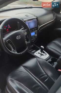 Позашляховик / Кросовер Hyundai Santa FE 2011 в 
