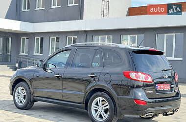Внедорожник / Кроссовер Hyundai Santa FE 2011 в 