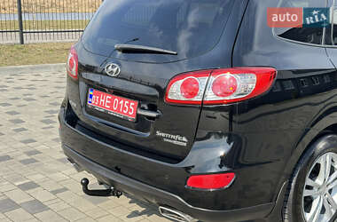Внедорожник / Кроссовер Hyundai Santa FE 2011 в 