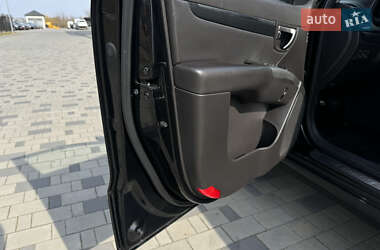 Внедорожник / Кроссовер Hyundai Santa FE 2011 в 