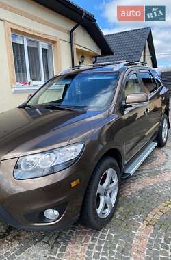 Позашляховик / Кросовер Hyundai Santa FE 2010 в 
