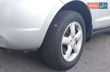 Внедорожник / Кроссовер Hyundai Santa FE 2007 в 