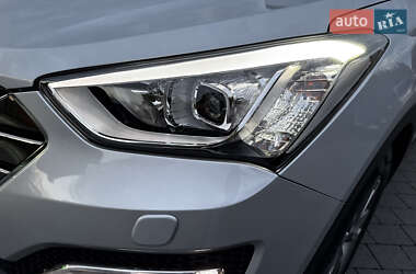 Внедорожник / Кроссовер Hyundai Santa FE 2013 в 