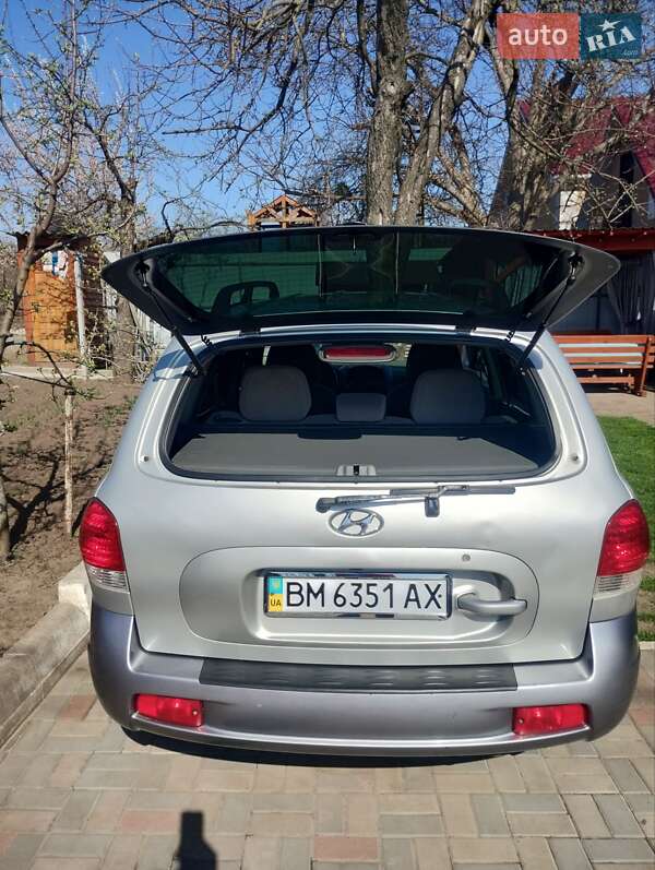 Внедорожник / Кроссовер Hyundai Santa FE 2006 в Сумах