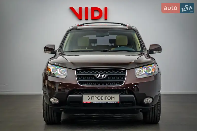 Позашляховик / Кросовер Hyundai Santa FE 2009 в 