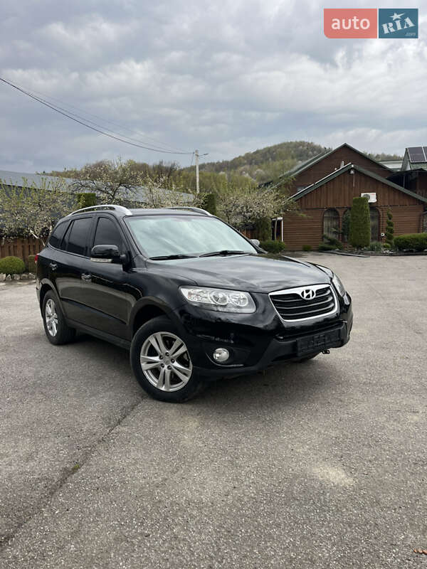 Внедорожник / Кроссовер Hyundai Santa FE 2010 в Коломые