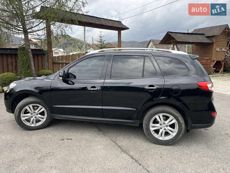 Внедорожник / Кроссовер Hyundai Santa FE 2010 в Коломые