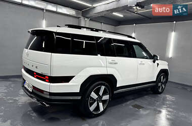 Внедорожник / Кроссовер Hyundai Santa FE 2024 в 