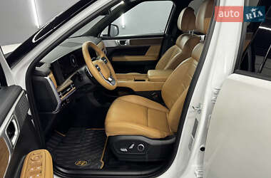 Внедорожник / Кроссовер Hyundai Santa FE 2024 в 