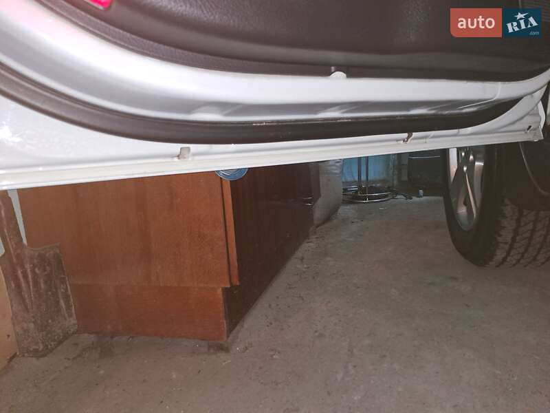 Позашляховик / Кросовер Hyundai Santa FE 2012 в Ізмаїлі