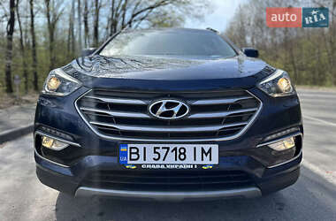 Внедорожник / Кроссовер Hyundai Santa FE 2017 в 
