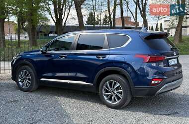 Внедорожник / Кроссовер Hyundai Santa FE 2018 в 