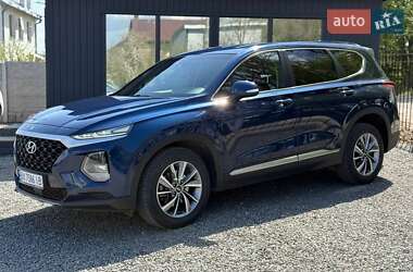 Внедорожник / Кроссовер Hyundai Santa FE 2018 в 