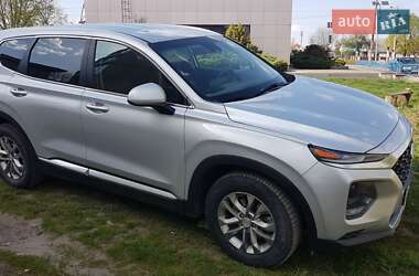 Внедорожник / Кроссовер Hyundai Santa FE 2019 в 
