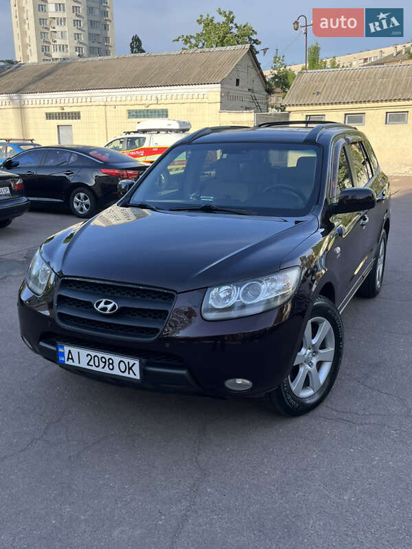 Внедорожник / Кроссовер Hyundai Santa FE 2006 в 