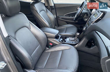 Внедорожник / Кроссовер Hyundai Santa FE 2014 в 