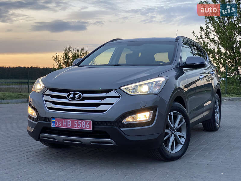 Позашляховик / Кросовер Hyundai Santa FE 2014 в Радивиліві
