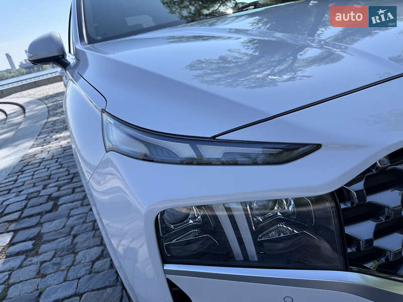 Позашляховик / Кросовер Hyundai Santa FE 2020 в Києві