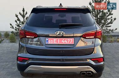 Внедорожник / Кроссовер Hyundai Santa FE 2015 в 