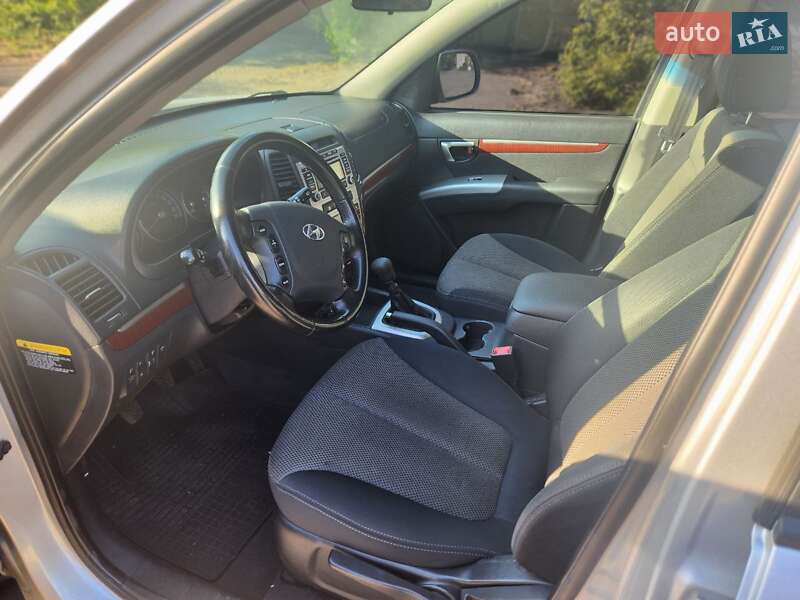 Внедорожник / Кроссовер Hyundai Santa FE 2009 в Харькове