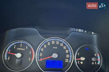Позашляховик / Кросовер Hyundai Santa FE 2008 в 