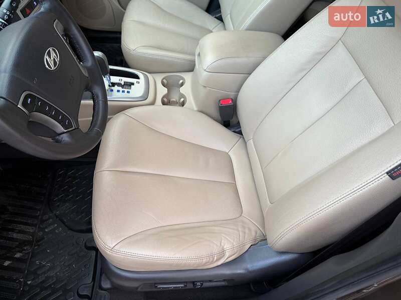 Позашляховик / Кросовер Hyundai Santa FE 2011 в Харкові