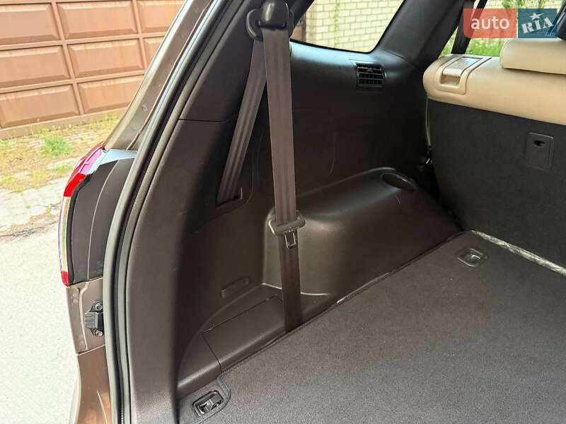 Позашляховик / Кросовер Hyundai Santa FE 2011 в Харкові