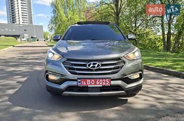 Внедорожник / Кроссовер Hyundai Santa FE 2016 в 
