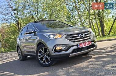 Внедорожник / Кроссовер Hyundai Santa FE 2016 в 