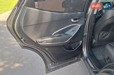 Внедорожник / Кроссовер Hyundai Santa FE 2016 в 